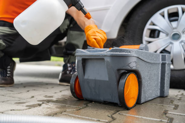 Best Construction site porta potty rental  in Kendale Lakes, FL